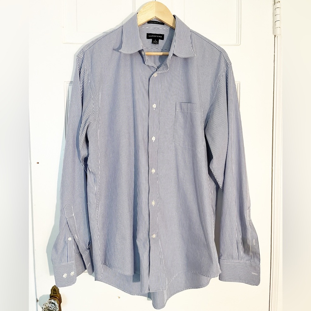 Lands' End Blue and White Casual Button Down Shirt Mens Large Oversized Shirt